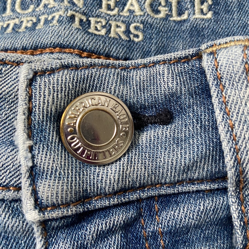 American Eagle women’s shorts - Picture 2 of 6